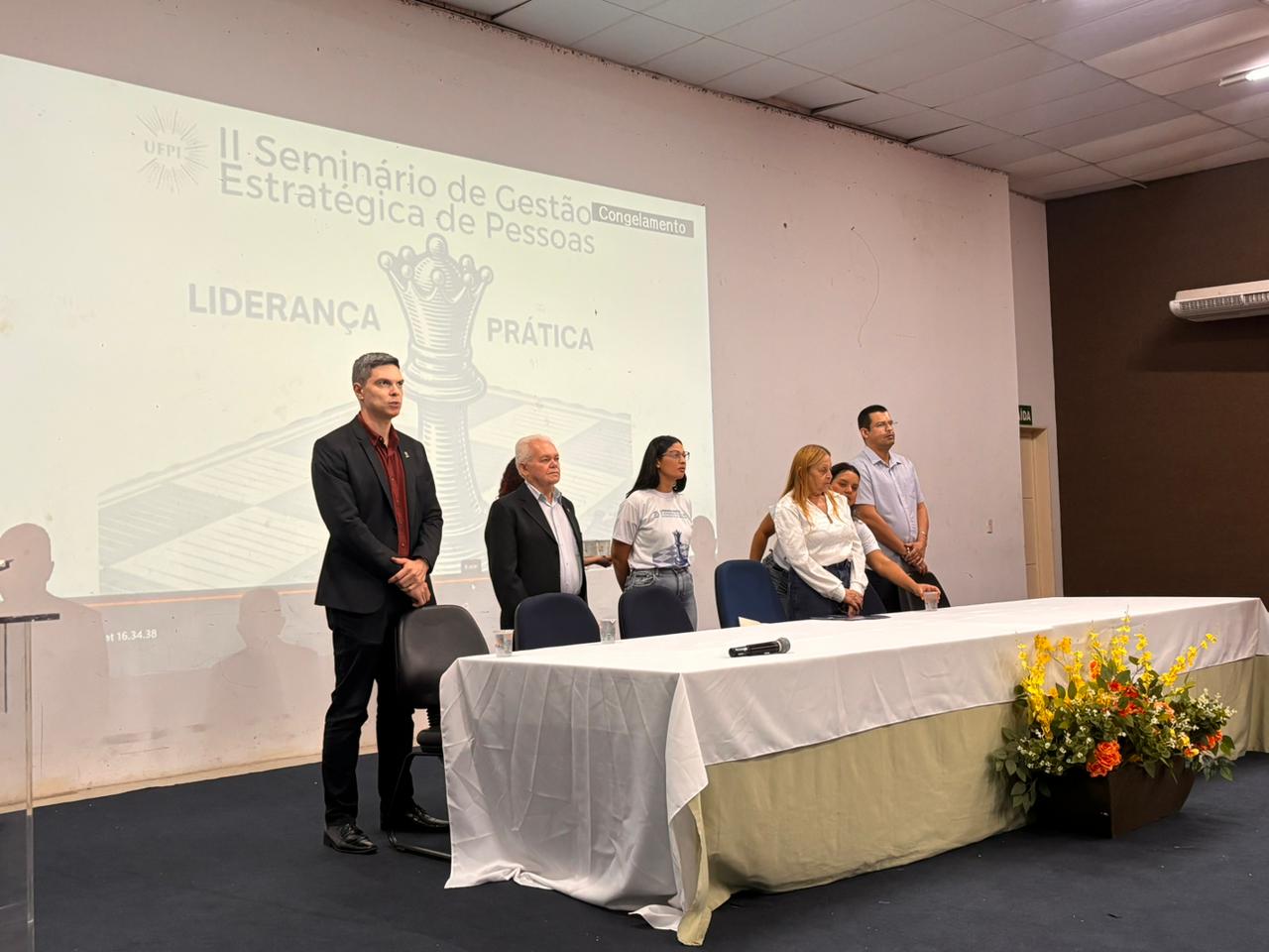 No momento, você está visualizando Presidente do CRA-PI participa da abertura do II Seminário de Gestão Estratégica de Pessoas na UFPI