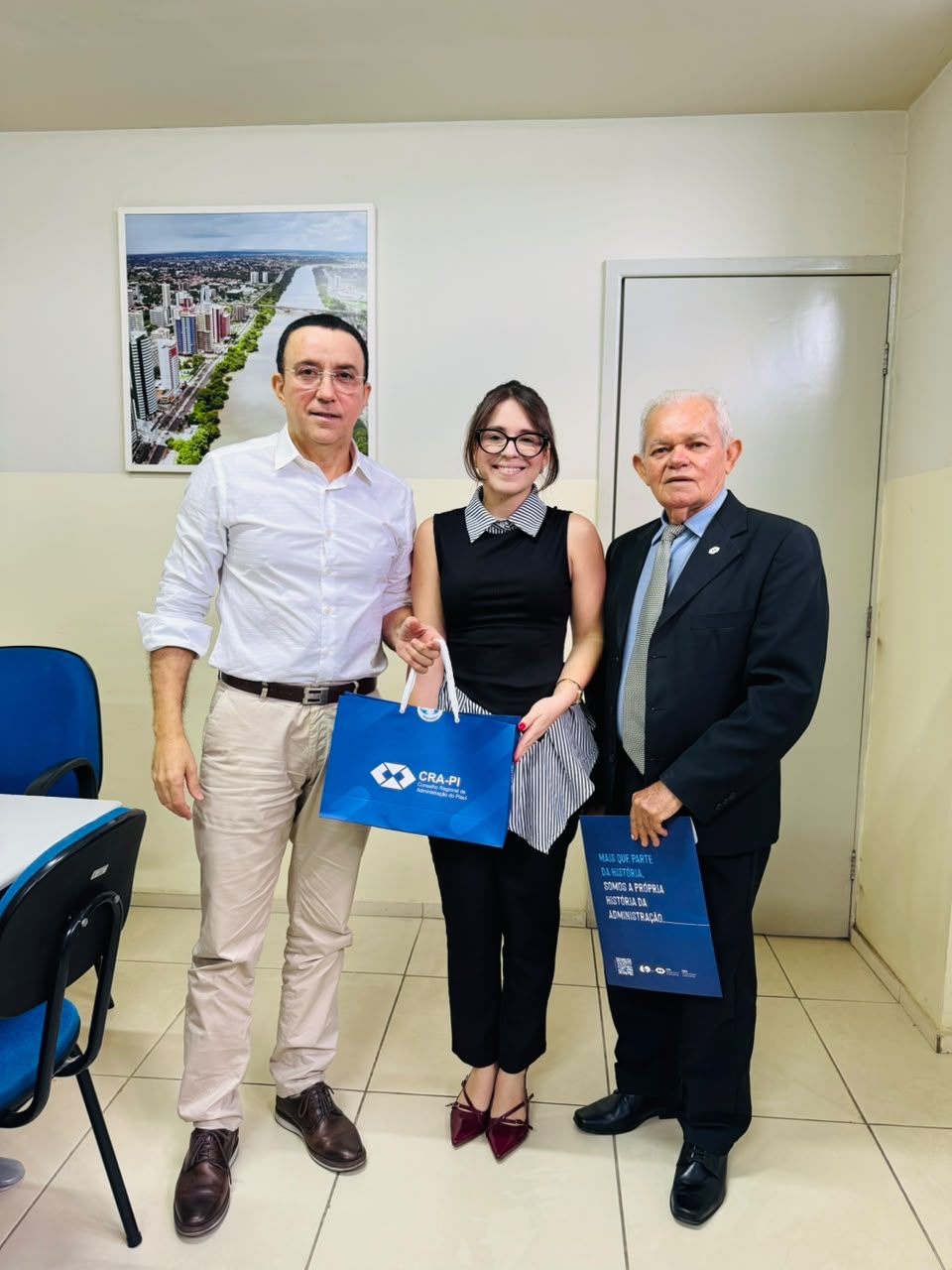 No momento, você está visualizando CRA-PI solicita ampliação de vagas para administradores durante visita à SEMA
