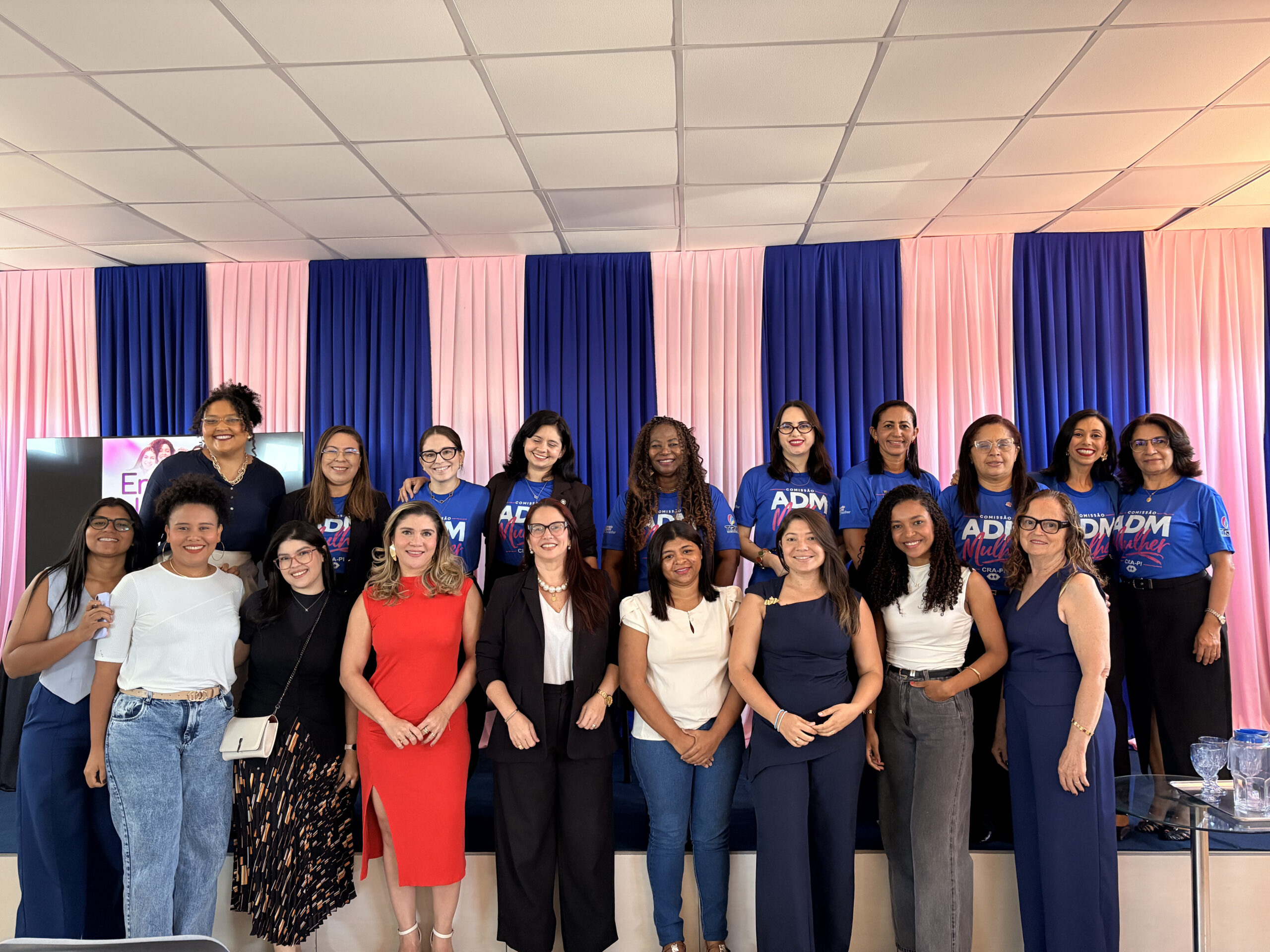 No momento, você está visualizando CRA-PI promove encontro Entre Elas com foco em carreira, coragem e protagonismo feminino